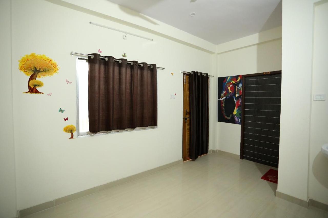 فندق Gully Ghar فاراناسي المظهر الخارجي الصورة