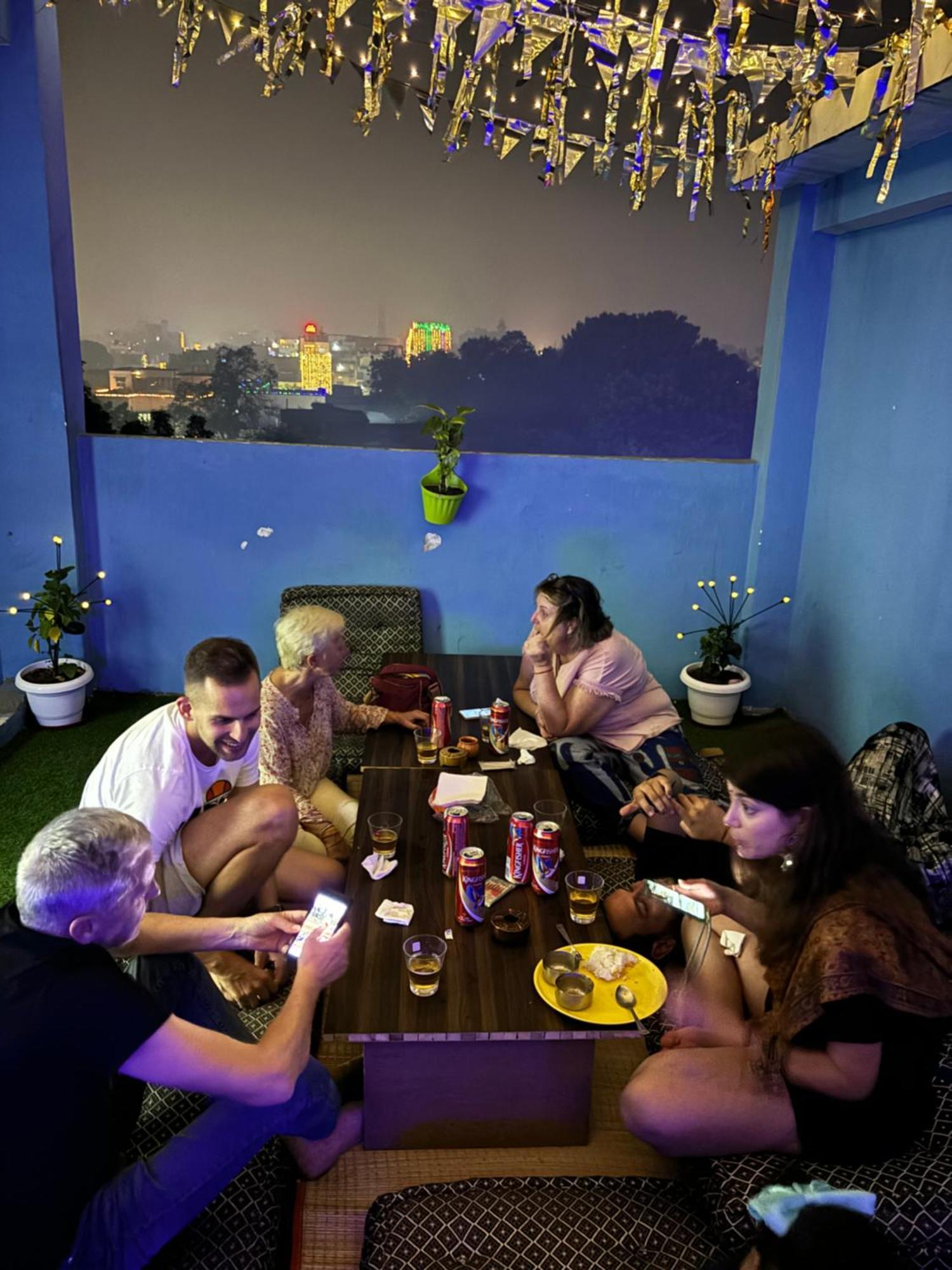 فندق Gully Ghar فاراناسي المظهر الخارجي الصورة